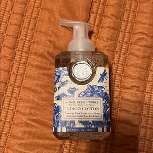 Michel Designs Foaming Hand Soap INDIGO COTTON 17.8 OZ